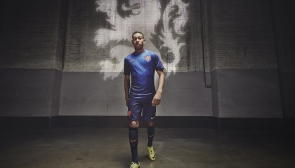 澳门威尼斯官网-惊天跨界！内马尔加盟独行侠？球迷幻想十二赛季高光，社交平台瞬间沸腾！